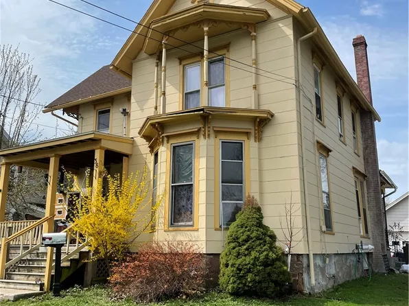 38 N Main St, Holley, NY 14470