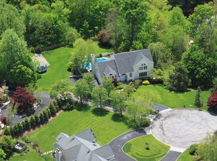 12 Far Hill Ln, Pleasantville, NY 10570