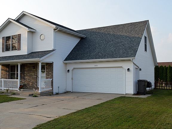 3rd image of 1421 Twin Flower Dr