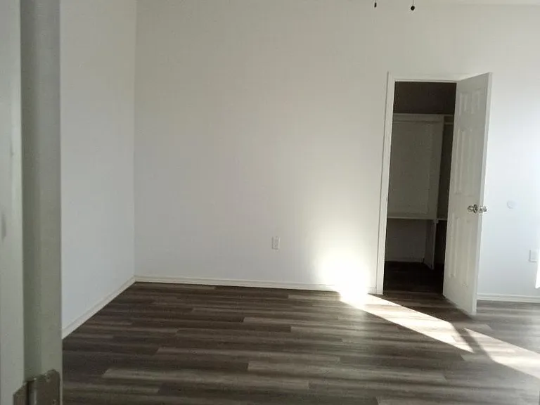 718 Cobre St #2 — Photo 9
