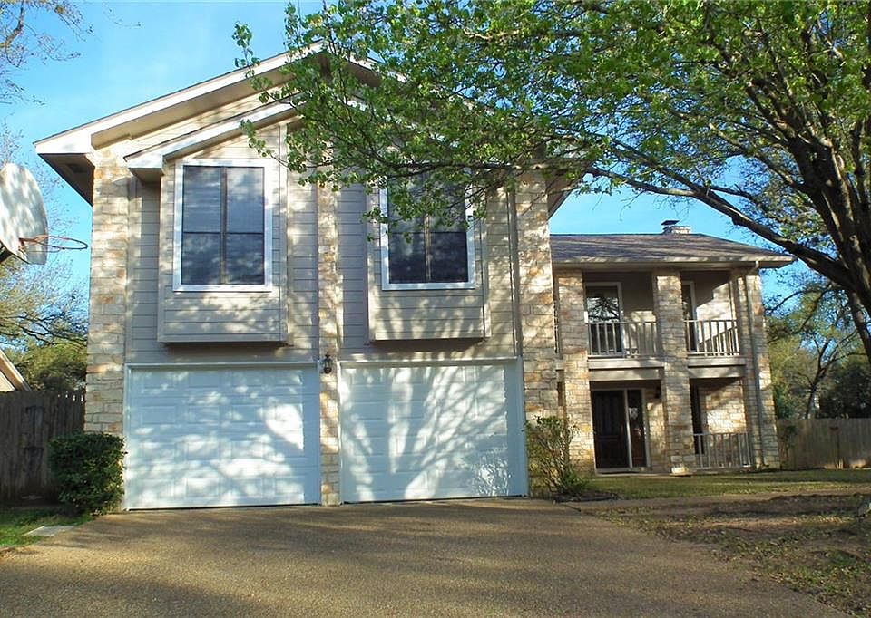 1st image of 10903 Leafwood Ln