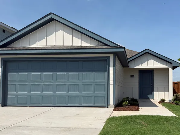 1304 Brook Ln, Caddo Mills, TX 75135