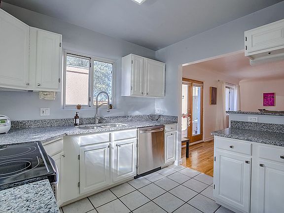 4th image of 4723 McKnight Ave NE