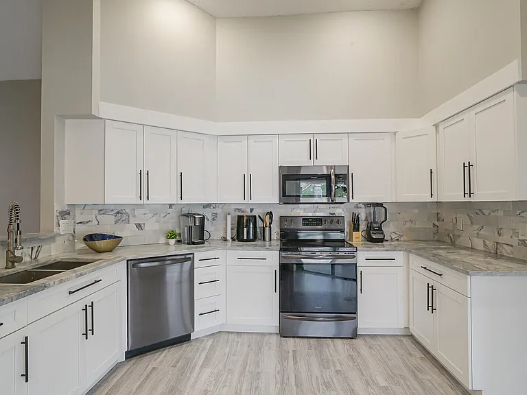 13834 Geranium Pl — Photo 8