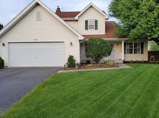 1304 Bluejay Ln, Plainfield, IL 60586