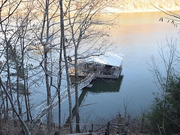 Image 4: Dock