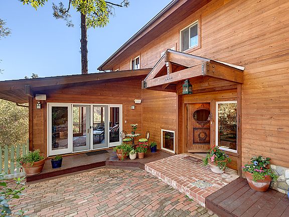 3rd image of 1154 Bonilla Dr