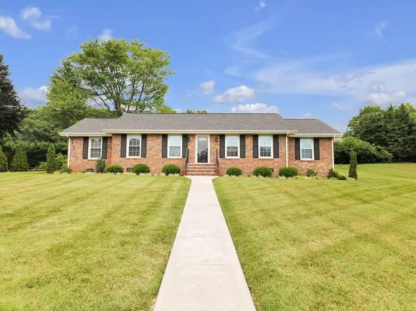 19439 Johnson Dr, Abingdon, VA 24211