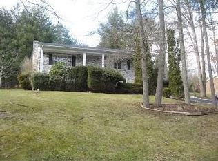 232 Dan Mont Vis, Daniels, WV 25832