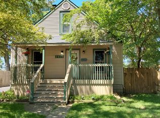 2419 81st St, Highland, IN 46322