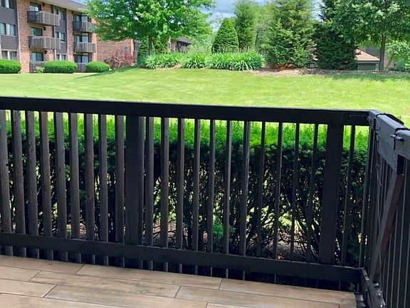 LANAI DECK IS FINISHED WITH PORCELAIN TILE!