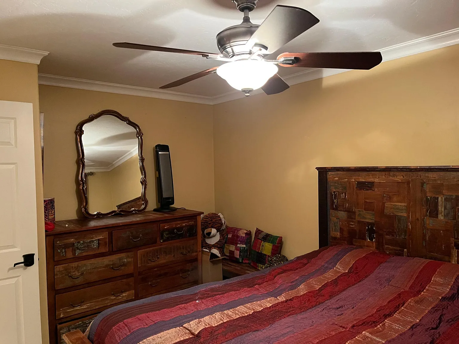 2 bed, 900 sqft, $3,950 — Photo 3