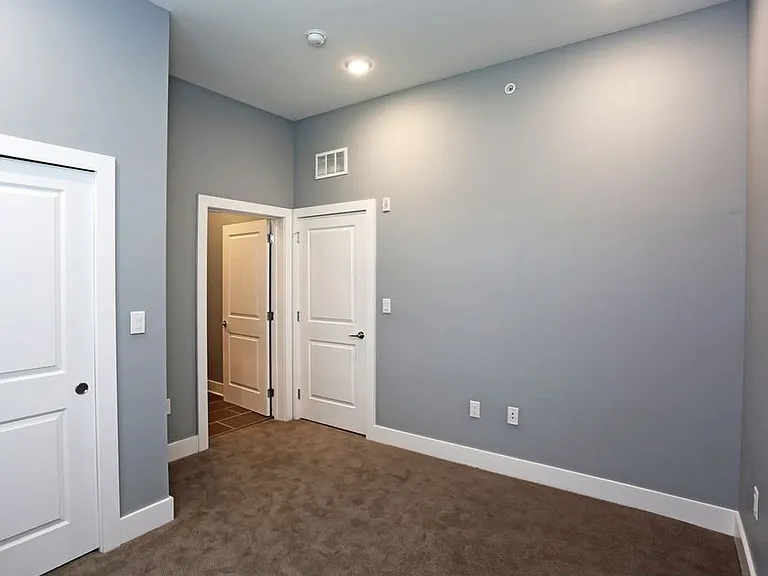 3925 Haverford Ave -The GrandView West — Photo 7