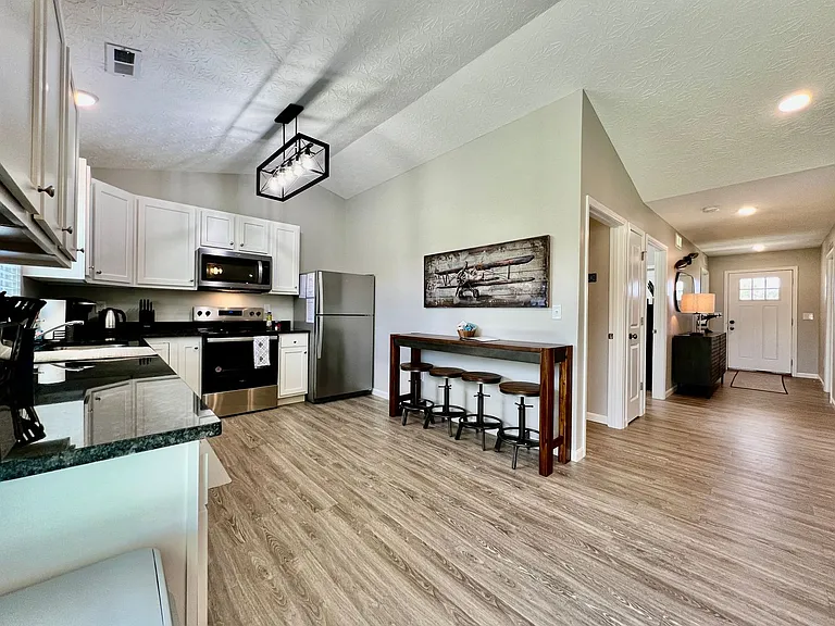 804 Pierson Rd — Photo 18