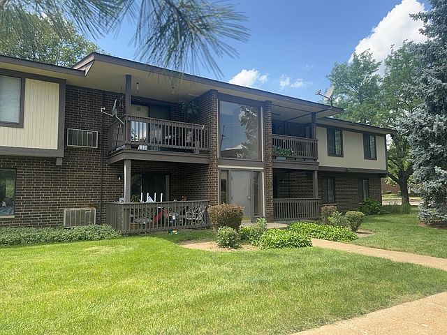1st image of 571 Somerset Ln APT 5