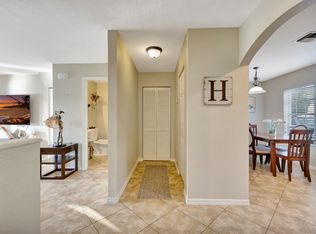 5901 Glasgow Way, Tamarac, FL 33321