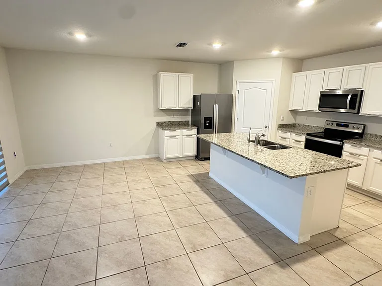 6746 Grace Hammock Rd — Photo 8