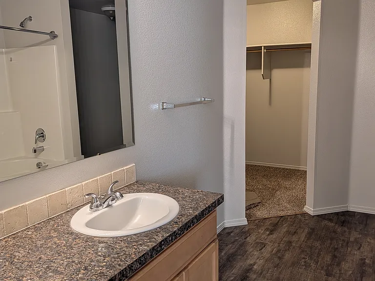 19543 Susquehanna Way — Photo 14