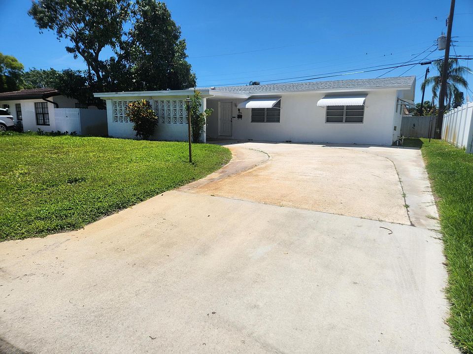 1st image of 1624 NE 31st Court