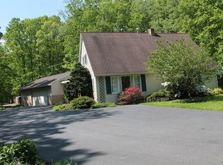 5746 Northeimer Rd, Narvon, PA 17555