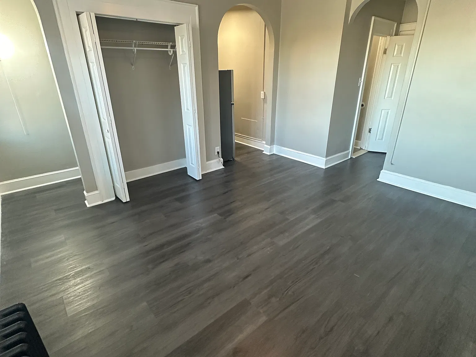 Studio, 400 sqft, $875 — Photo 2
