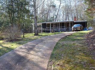 119 Jacobs Branch Rd, Franklin, NC 28734