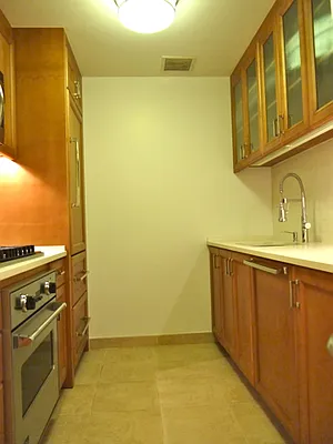 Sold by New York Residence | media 2