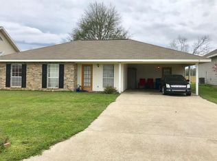 137 Ocho Rios Ln, Scott, LA 70583