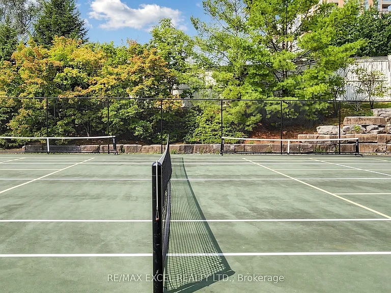 350 Red Maple Rd #508 — Photo 47