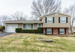 1333 Henriette Hills Dr, Saint Louis, MO 63146