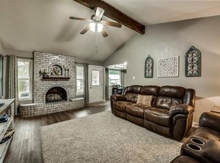 1205 Cindy Ln, Cleburne, TX 76033