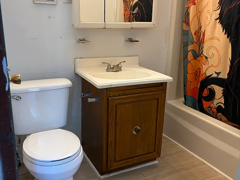 605 Mahantongo St #1 — Photo 18