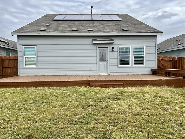 2824 Rosefinch — Photo 30