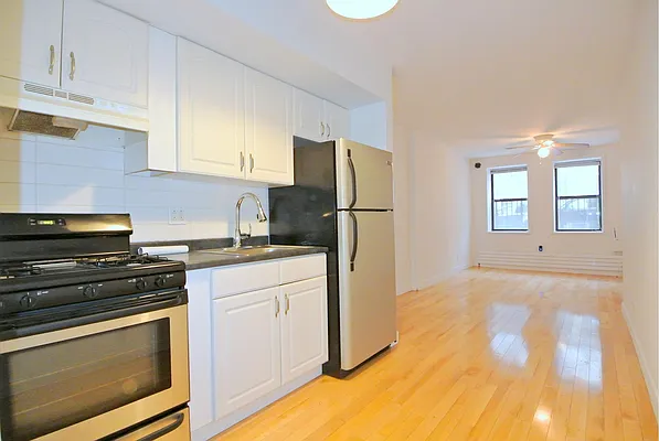 Rented by Douglas Elliman | media 18