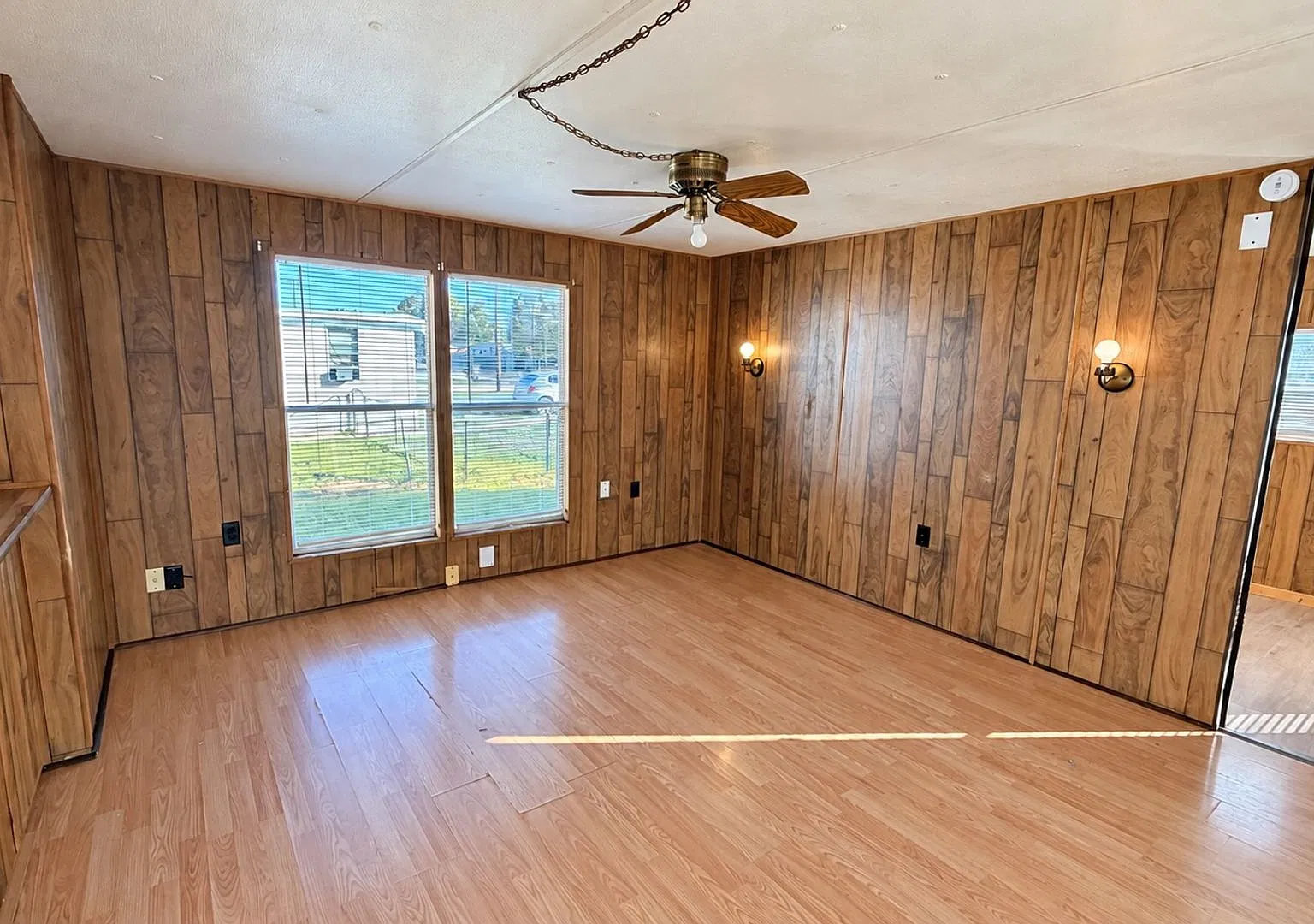 2 bed 1 bath; near Dyess — Photo 3
