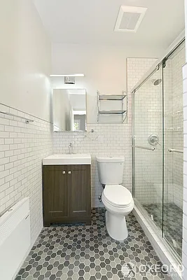 Rented by Oxford Property Group | media 12