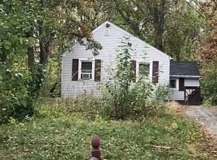 464 Mendon Rd, Attleboro, MA 02703