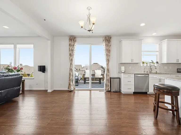 2332 Sand Cherry Dr — Photo 35