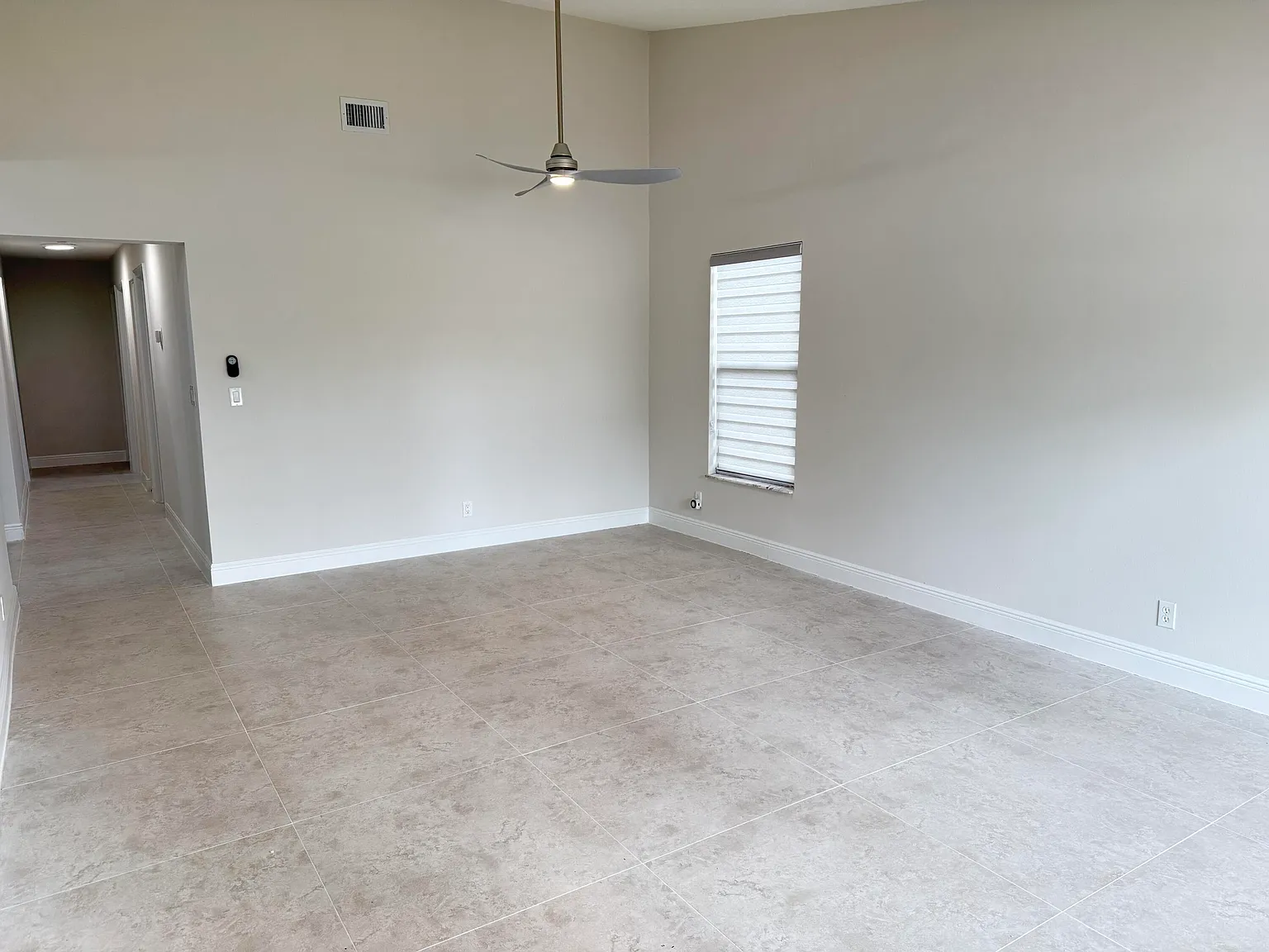 3 bed, 2.0 bath, 1210 sqft, $3,000 — Photo 4