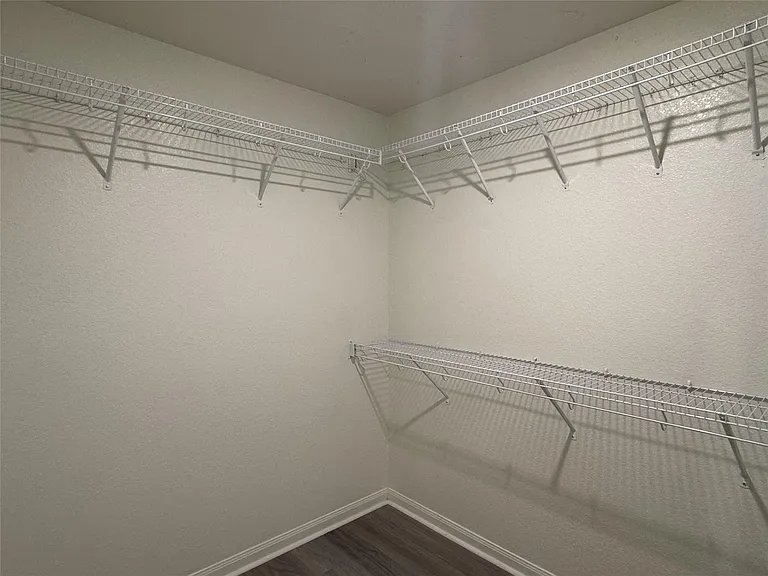 21326 Echo Manor Dr — Photo 29