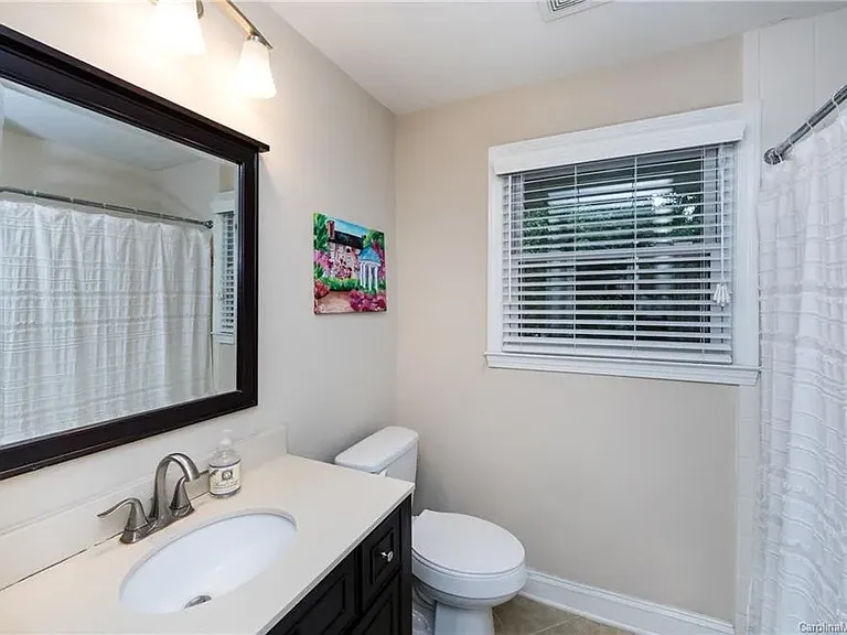 5875 Wedgewood Dr — Photo 15