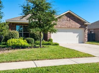 2001 Plum Falls Ln, Pearland, TX 77581