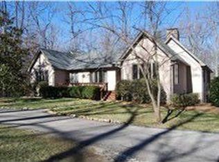 405 Lake Ave, Signal Mountain, TN 37377