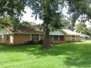 104 Ridgedale St, Elkhart, TX 75839