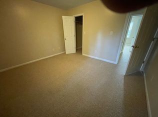104 Hunters Ct #A, Siler City, NC 27344