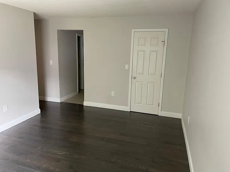 600 Brookside Dr #F — Photo 13