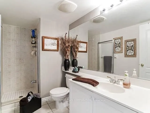 2111 Lake Shore Blvd W #814 — Photo 18