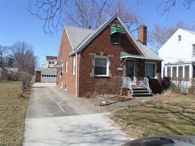1st image of 21171 Lake Shore Blvd