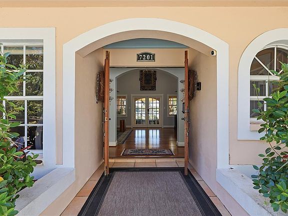 3rd image of 7201 HODGEWOOD COURT