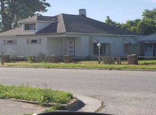 2431 8th Ave, Terre Haute, IN 47804